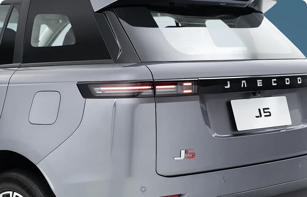 Jaecoo J5 LED tail lamps