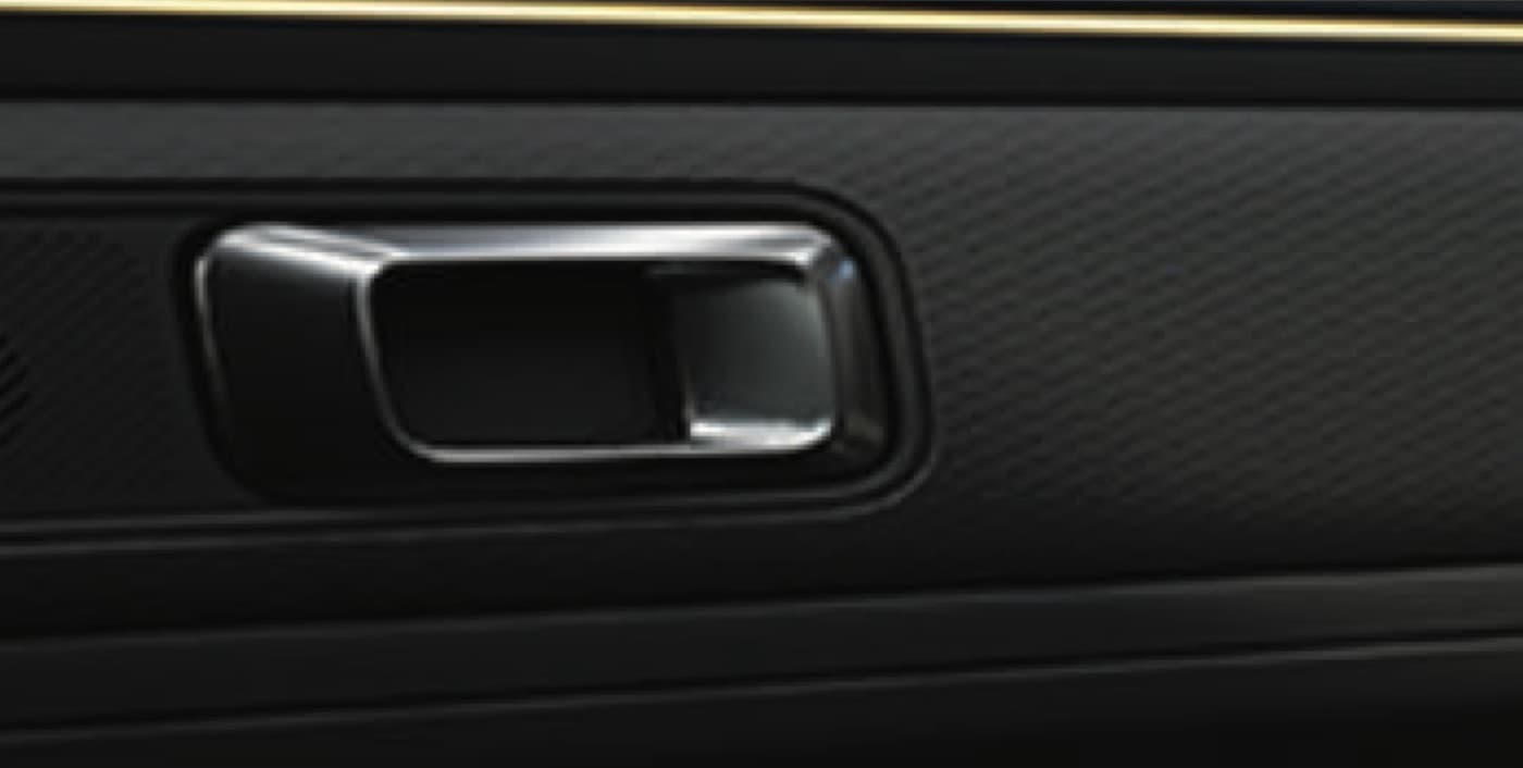 Jaecoo J7 PHEV minimalist door latch