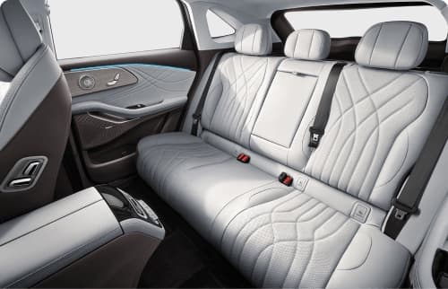 Omoda C9 rear seats